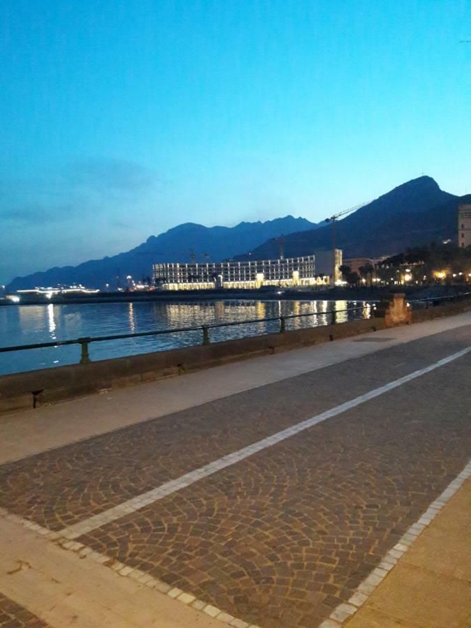Papu'S House Apartment Salerno Exterior photo